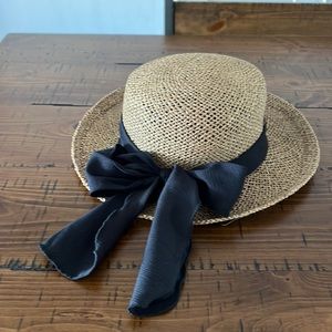 Vintage Women’s Open Weave Raffia Summer Hat!!